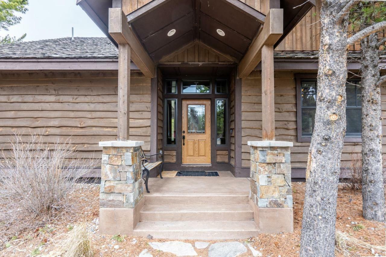 Rainbow Point Sabo Cabin West Yellowstone Exterior photo